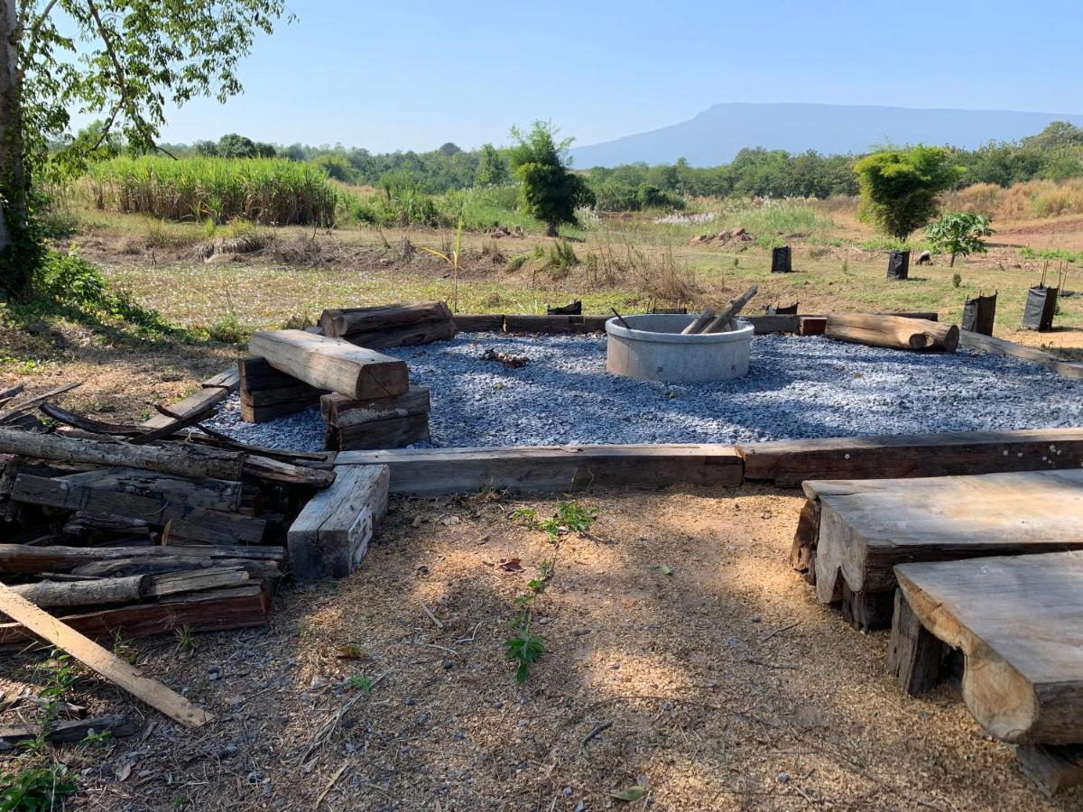 ฟาร์มแกะภูกระดึง Waraporn Valley Ban Nong Tum Екстериор снимка